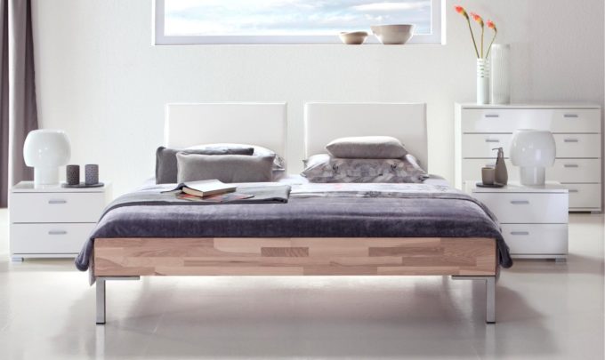 Produkt: HASENA Wood-Line Classic Gina Kernesche - Kategorie: Betten